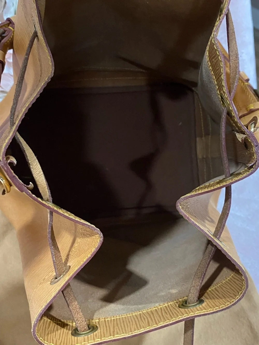 Louis Vuitton Noe Tan Epi Leather Bucket Bag - Picture 11 of 12